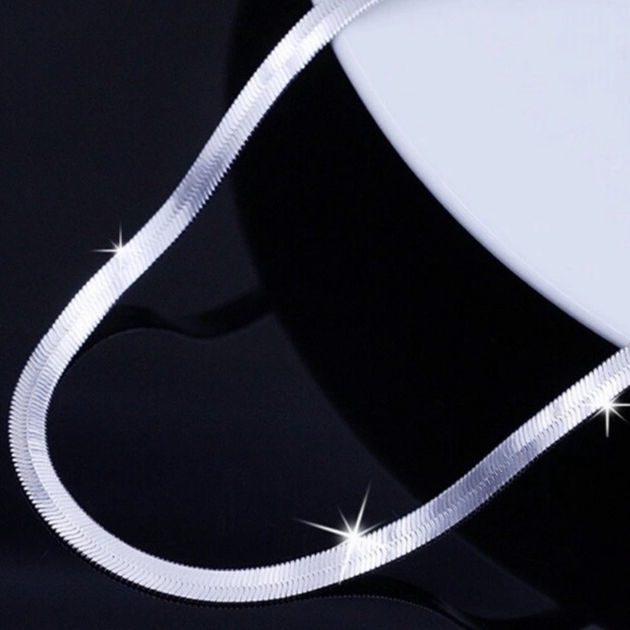 NEW “20” 925 STERLING SILVER SNAKE FLATE NECKLACE, NICE NECKLACE, CUTE NECKLACE - Picture 6 of 7